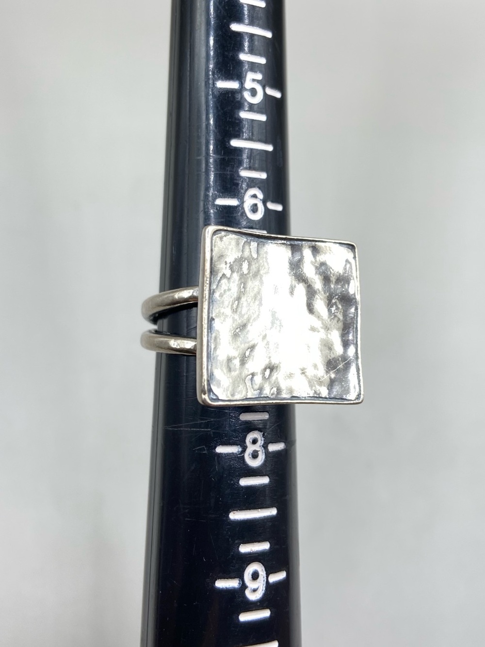 Silpada Hammered Silver Square Ring - Picture 8 of 9